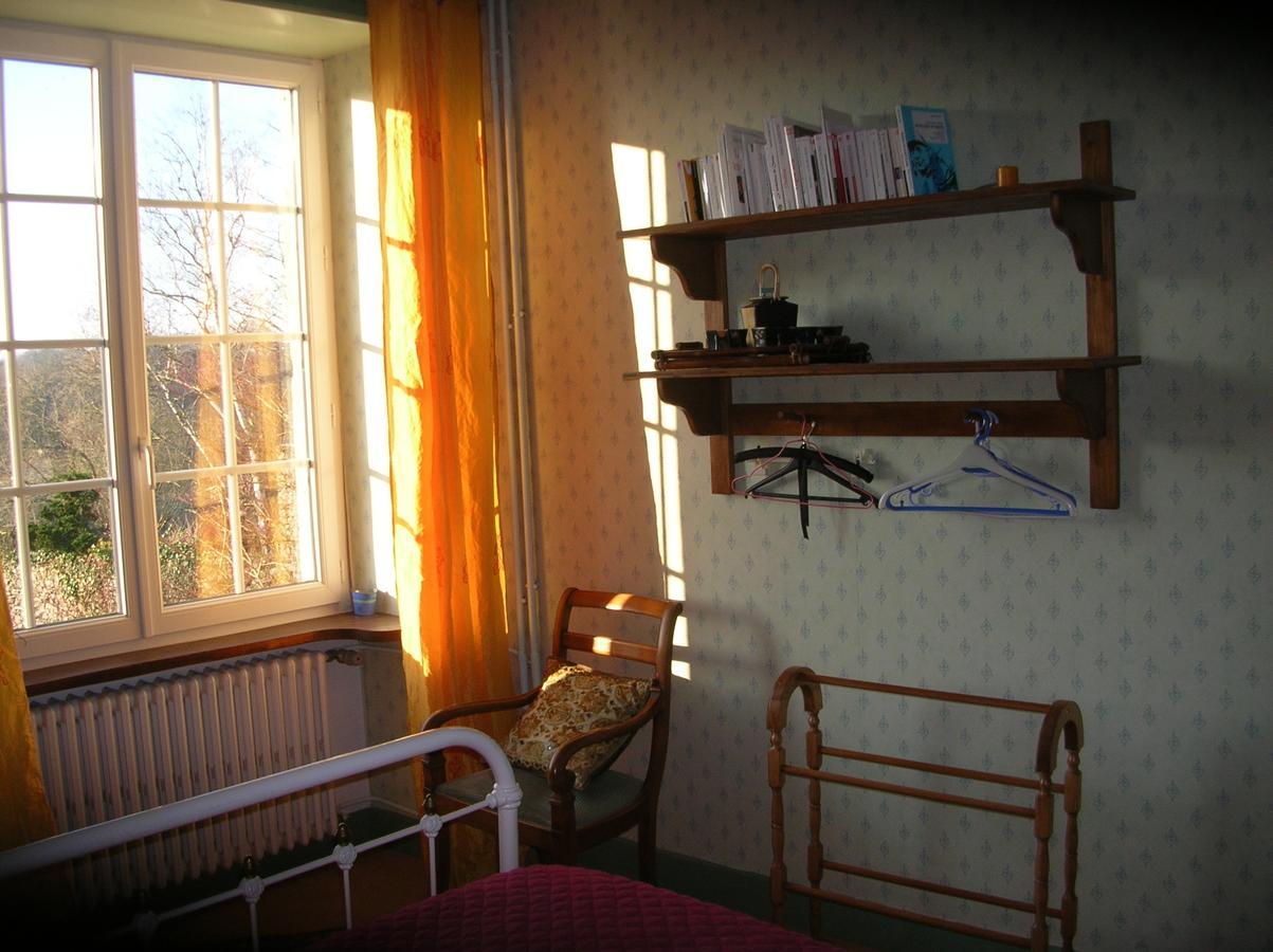 B&B "Les Remparts" Vouvant Kamer foto